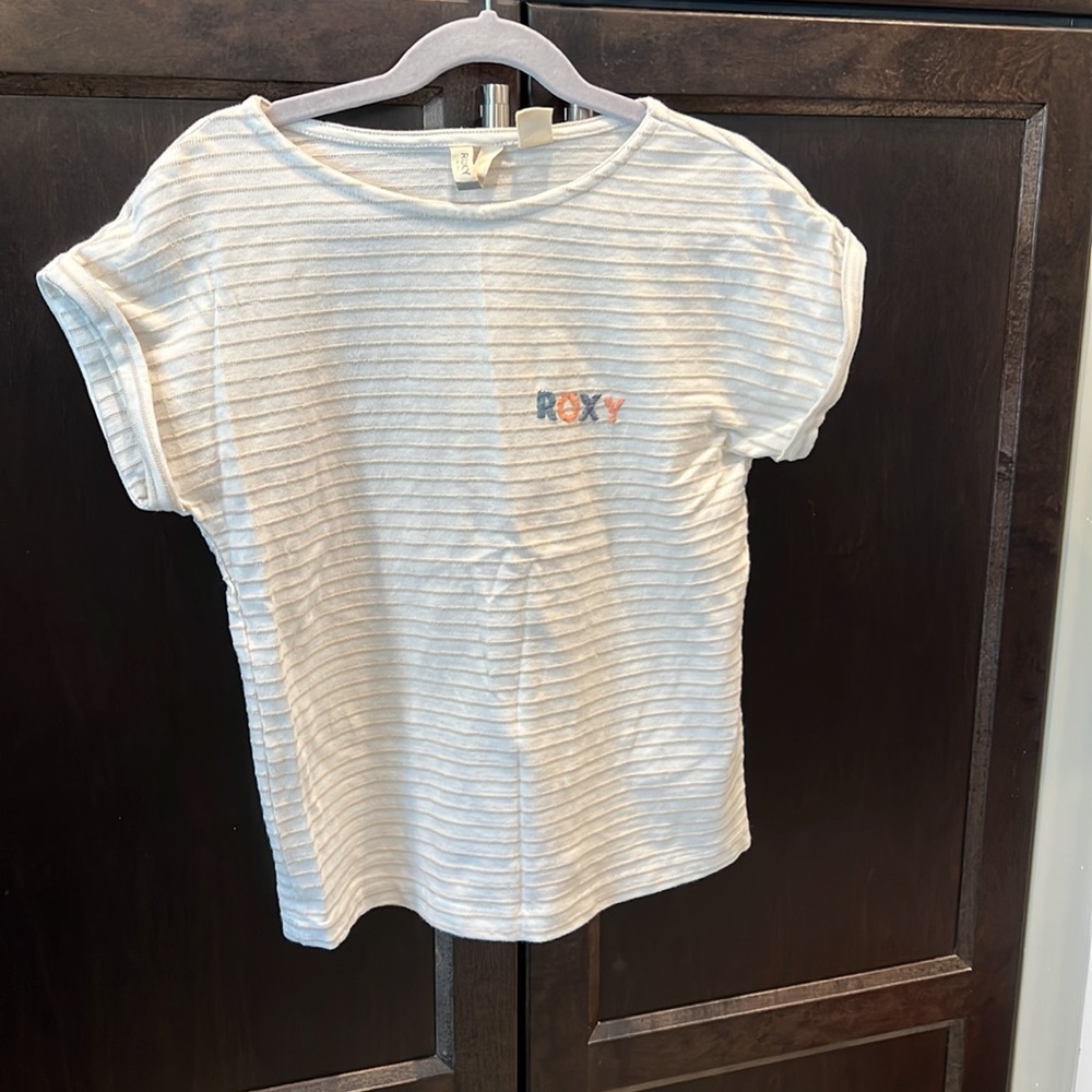 EUC Roxy Girl T-shirt size 8